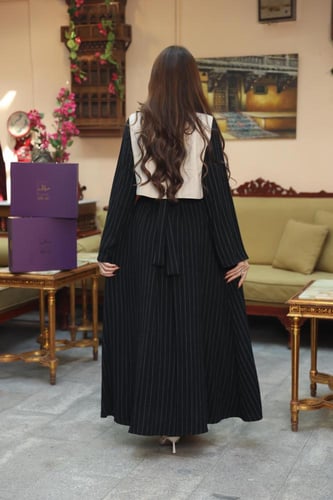 جلابيه لينن بتطريز بالهويه الوطنيه