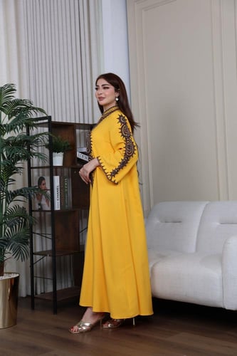 جلابيه كويتي بتطريز يدوي