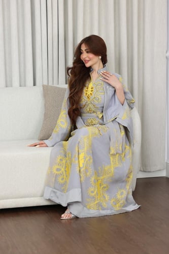 جلابية استقبال بخام مطرز وشك يدوي