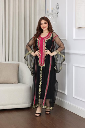 جلابية نشل مطرزة بخامة التل