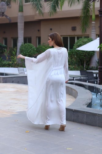 جلابيه كويتي بخام الخيش وكلفه بالصدر