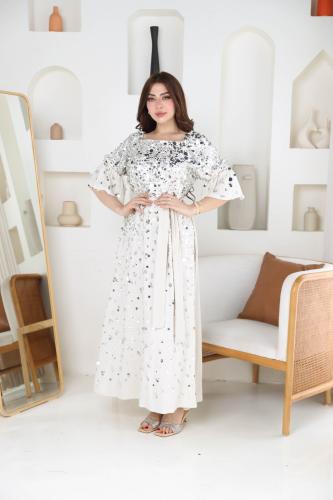 جلابيه لينن بتدخيلات الترتر وحزام بالخصر