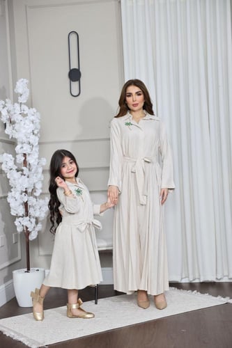 جلابيه لينن بتطريز بالهويه التراثيه