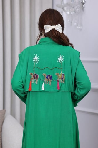 جلابية لينن بتطريز بدوي لليوم الوطني