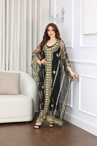 جلابية نشل مطرزة بخامة التل