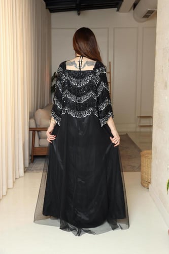 جلابيه تل بكلفه مطرزه