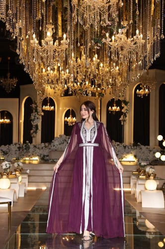 جلابيه قطعتين تل تطريز شك