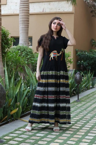 جلابيه بخام شيفون مطرزه بالجمل العربي