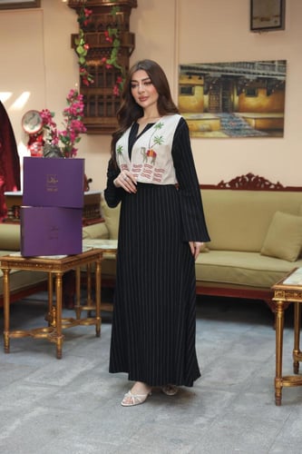 جلابيه لينن بتطريز بالهويه الوطنيه