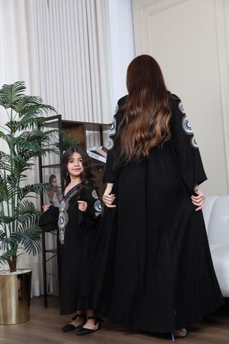 جلابيه لينن بتطريز يدوي نسائي