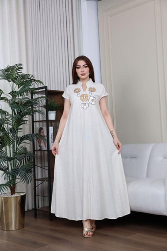 جلابيه لينن بتطريز كمبيوتر بالصدر