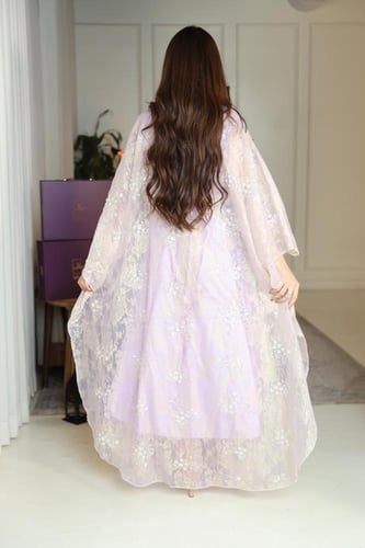 جلابيه سهره كلفه بالصدر وحزام مخفي للتحكم بالمقاس