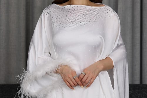 جلابية استقبال بخام ارمني كم ريش