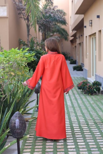 جلابيه بتطريز بالصدر والاكمام للمناسبات الرمضانيه