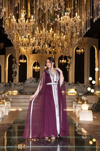 جلابيه قطعتين تل تطريز شك