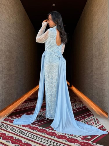 فستان سهره باكمام طويله