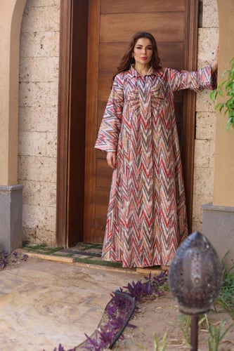 جلابيه بتطريز بالصدر