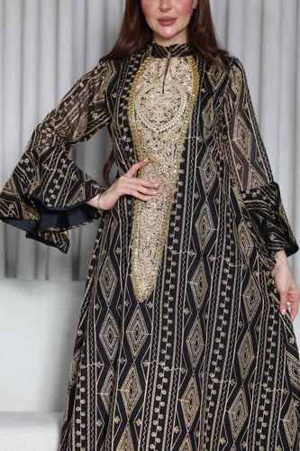 جلابيه استقبال بخام مطرز وكلفه بالصدر