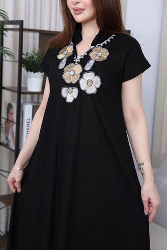 جلابيه لينن بتطريز كمبيوتر بالصدر