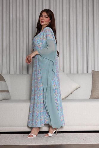 جلابيه شيفون مطرز فراشه