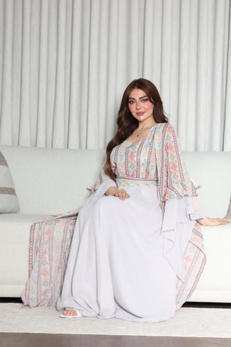 جلابيه قطعتين بخام شيفون مطرز