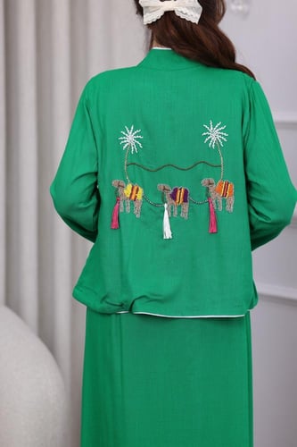 جلابية لينن بتطريز بدوي لليوم الوطني