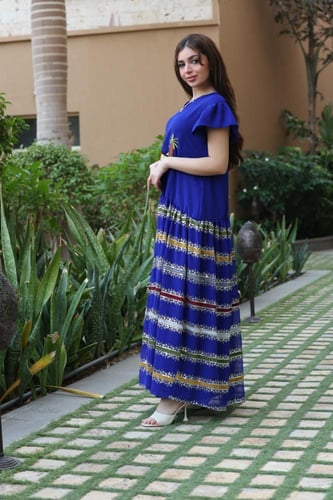 جلابيه بخام شيفون مطرزه بالجمل العربي