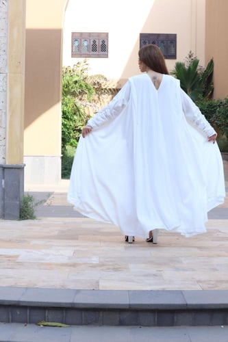 جلابيه بقصه واسعه وتطريز شك