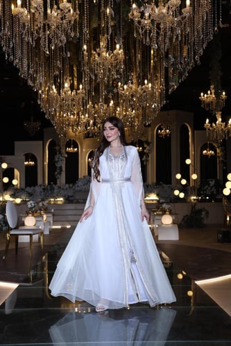 جلابيه قطعتين تل تطريز شك