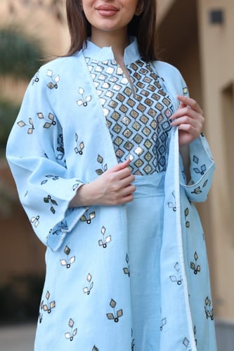 جلابيه قطعتين بكلفه لماعه