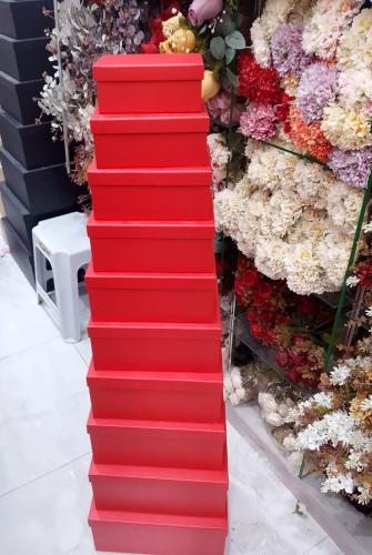 بوكسات هدايا أحمر مقاسات مختلفة