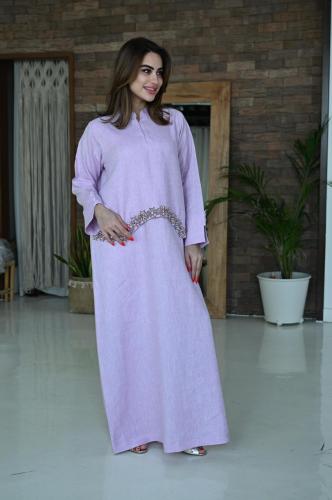 Linen abaya embroidered by hand