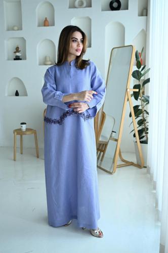Linen abaya embroidered by hand