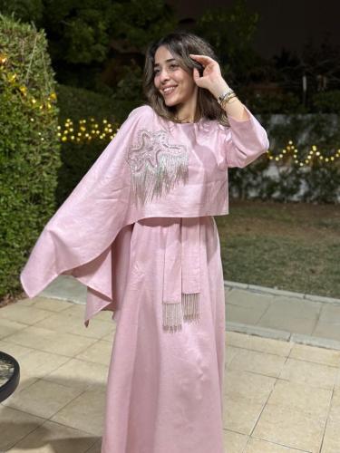 Linen abaya embroidered