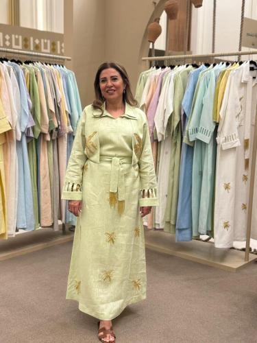 Linen abaya embroidered