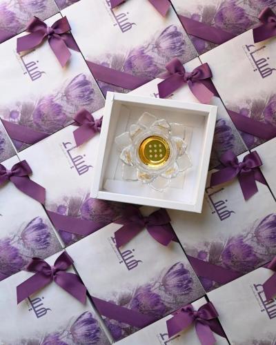Distributions of crystal incense baksat in the sha...