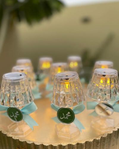Illuminated table lamps with coordination