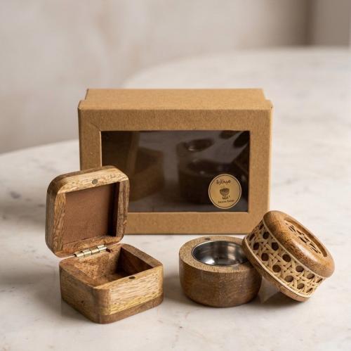 Rattan incense holder with an elegant box, perfect for gifts and distributions.