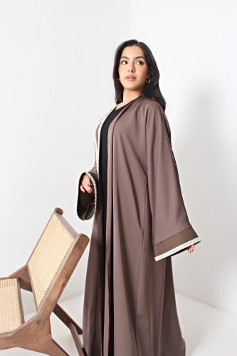 عباية اللؤلؤه