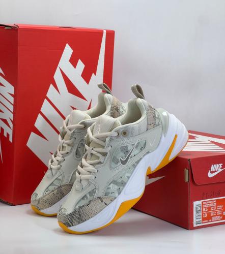 نايكي M2K نسائي