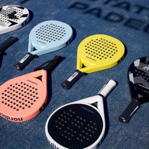 nordicdots Padel Racket - ألوان متنوعة