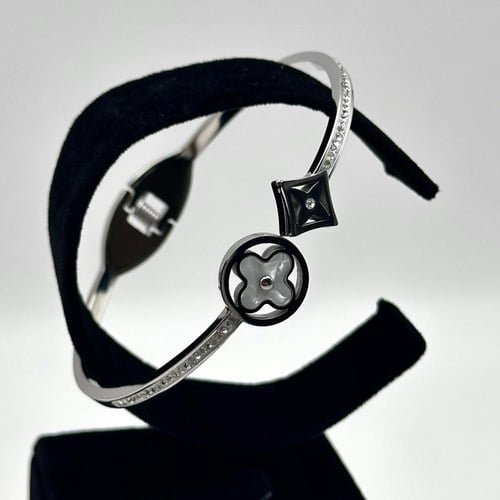 سواره فان كليف