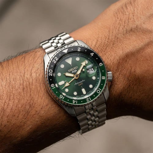 ساعة سيكو Sports SKX