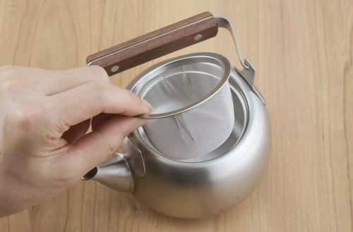 إبريق كوجو الياباني – مقبض خشبي(التوصيل مجاناً)