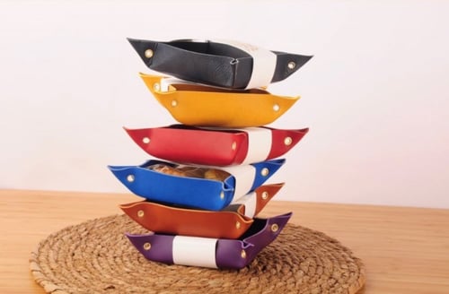 قاعدة جلد بنفسجي