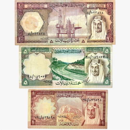 ميني سيت عملات عهد الملك خالد تحمل صورة الملك فيصل...