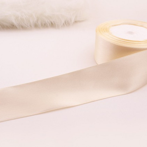 شريطه ستان عرض 1.5 أنش لون سكري