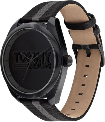 ساعة يد رجالية - تومي هيلفغر