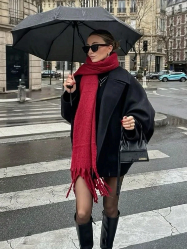 وشاح شتوي فاخر للنساء