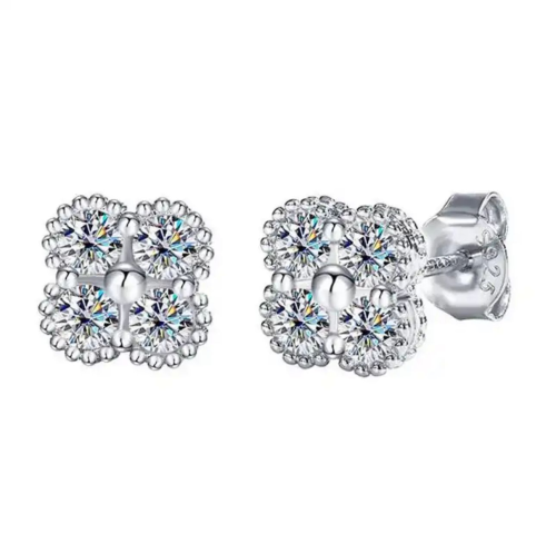 Pure flower earrings
